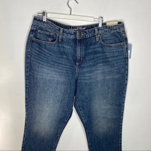 NWT high Rise Straight Universal Threads - Picture 13 of 15